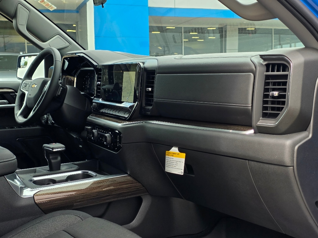 2026 Chevrolet Silverado 1500 LT - Photo 14