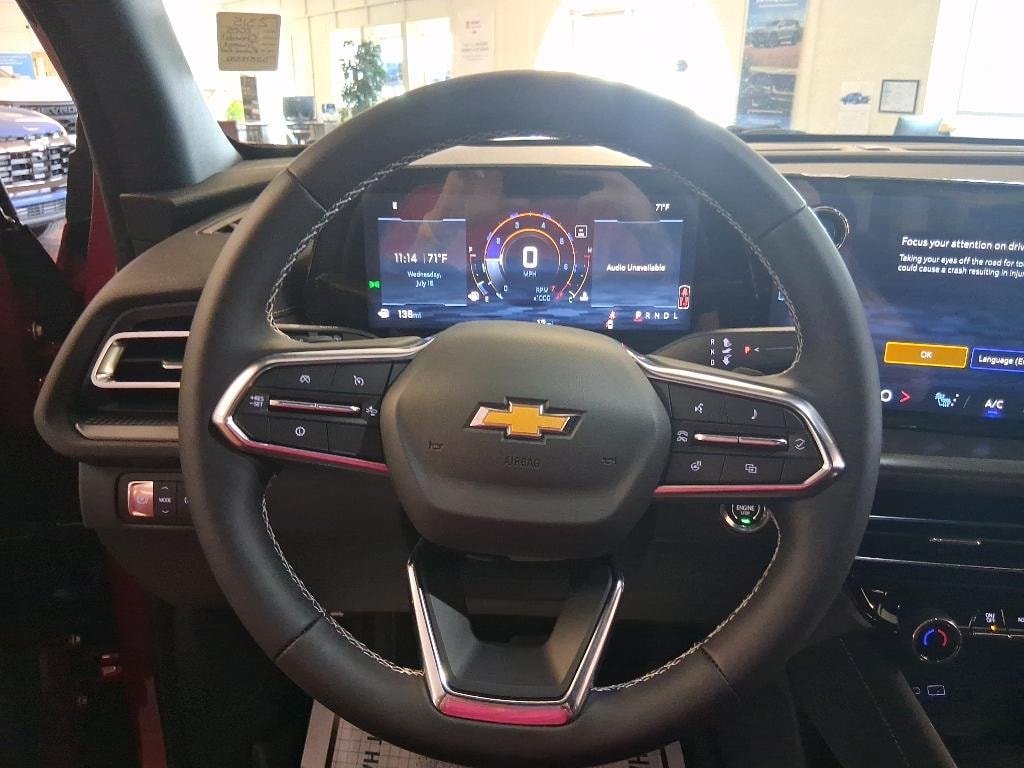 New 2025 Chevrolet Traverse LT SUV