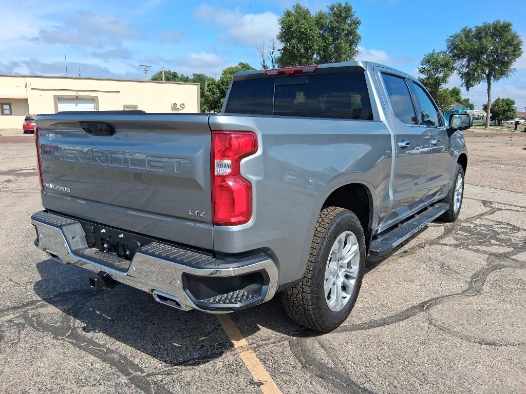 New 2025 Chevrolet Silverado 1500 LTZ Truck Crew Cab
