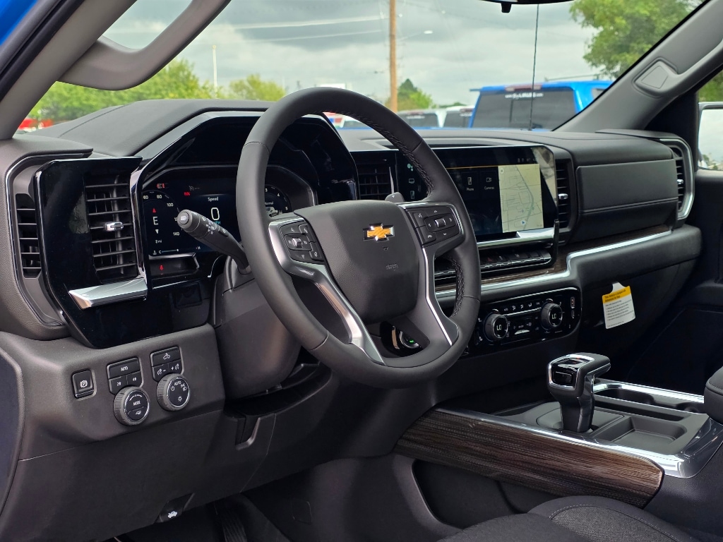 2026 Chevrolet Silverado 1500 LT - Photo 13