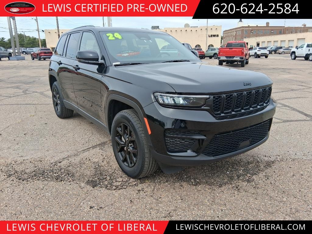 Used 2024 Jeep Grand Cherokee Laredo SUV