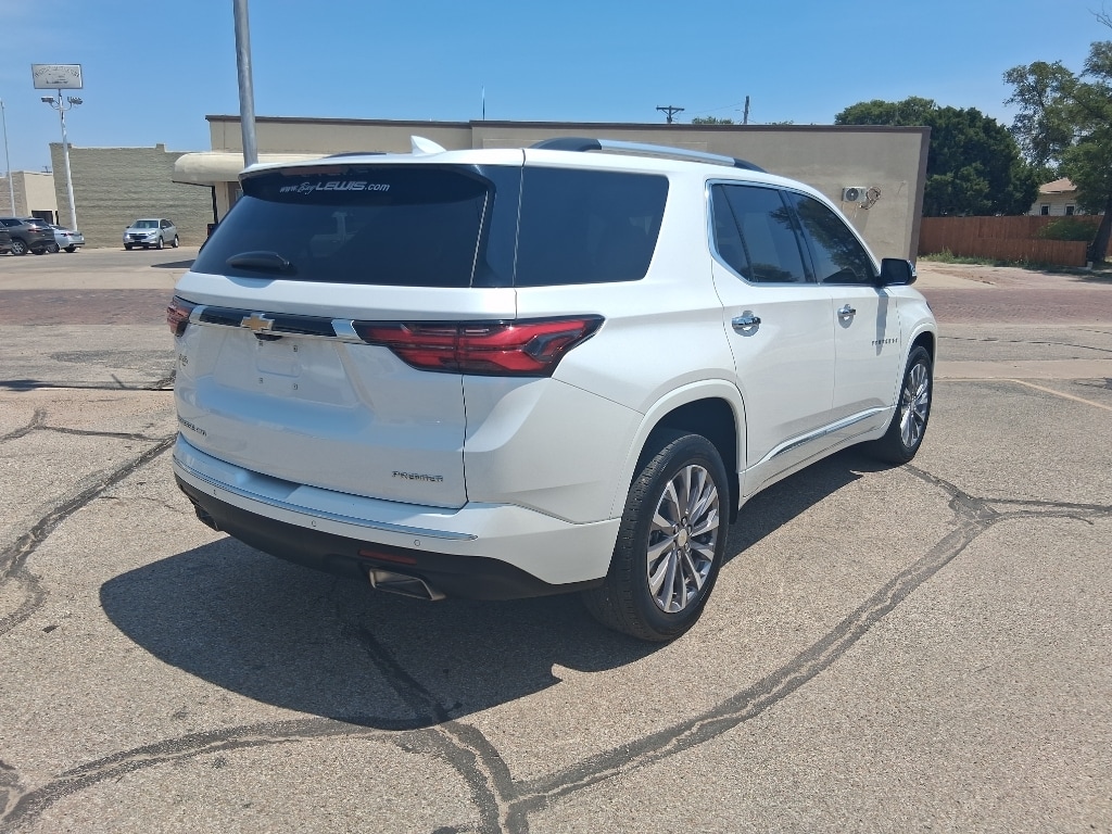 Used 2022 Chevrolet Traverse Premier SUV