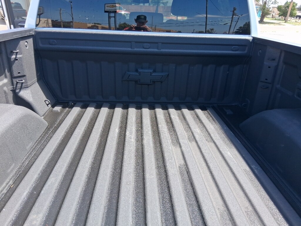 2024 Chevrolet Silverado 1500 LT - Photo 10