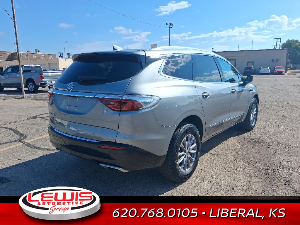 2024 Buick Enclave Premium photo 2