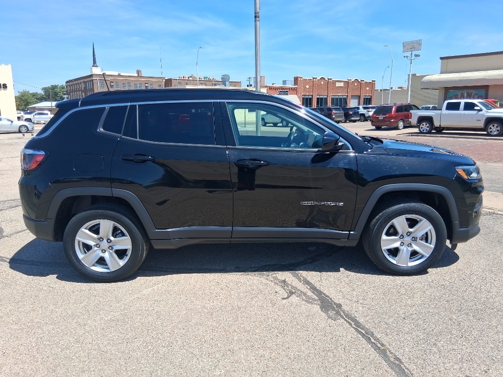 Used 2022 Jeep Compass Latitude SUV