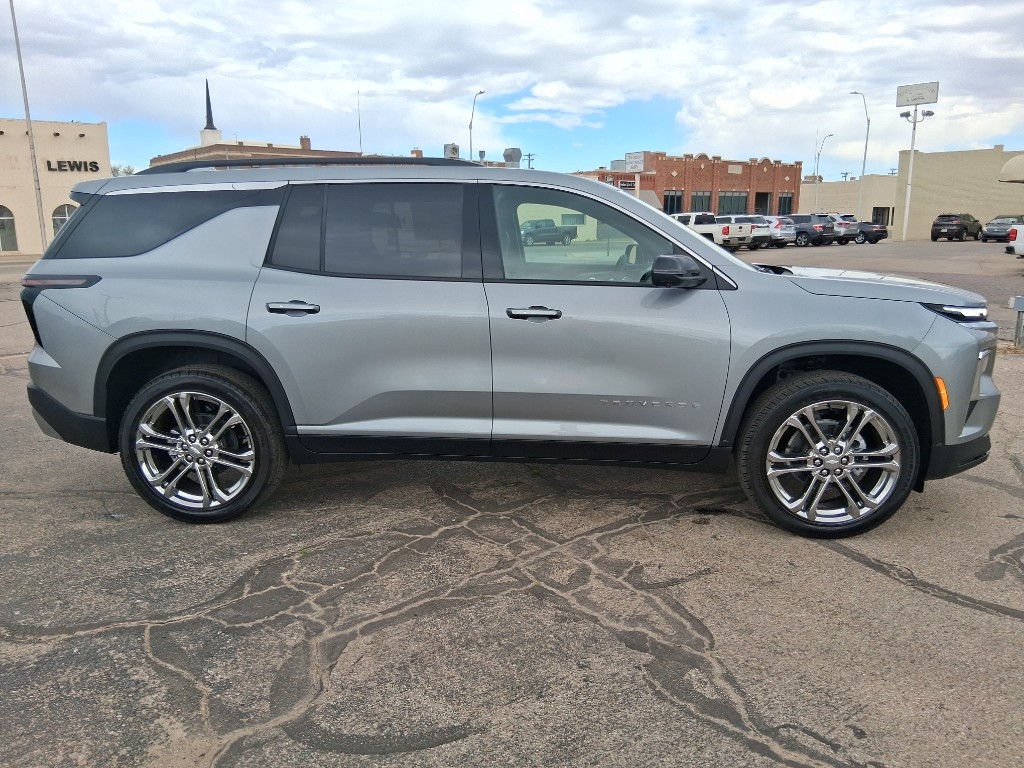 2026 Chevrolet Traverse LT - Photo 2