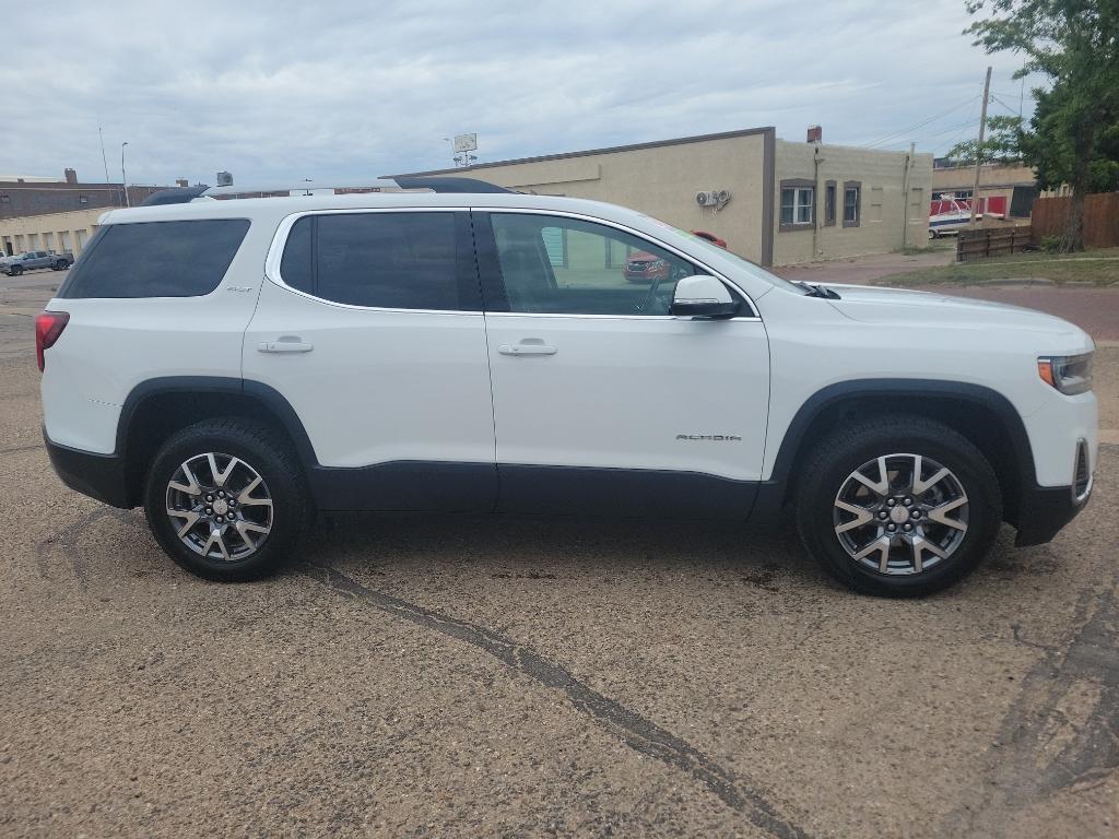 2023 Gmc Acadia SLT photo 2