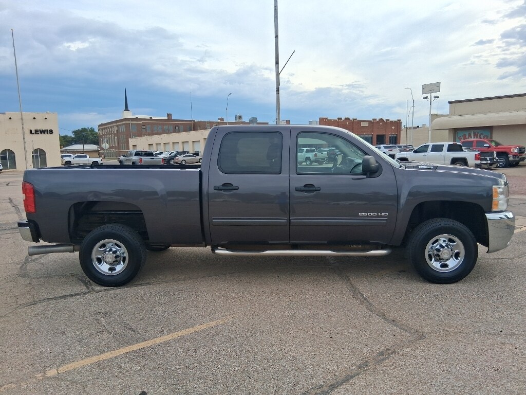 Used 2010 Chevrolet Silverado LT Truck Crew Cab