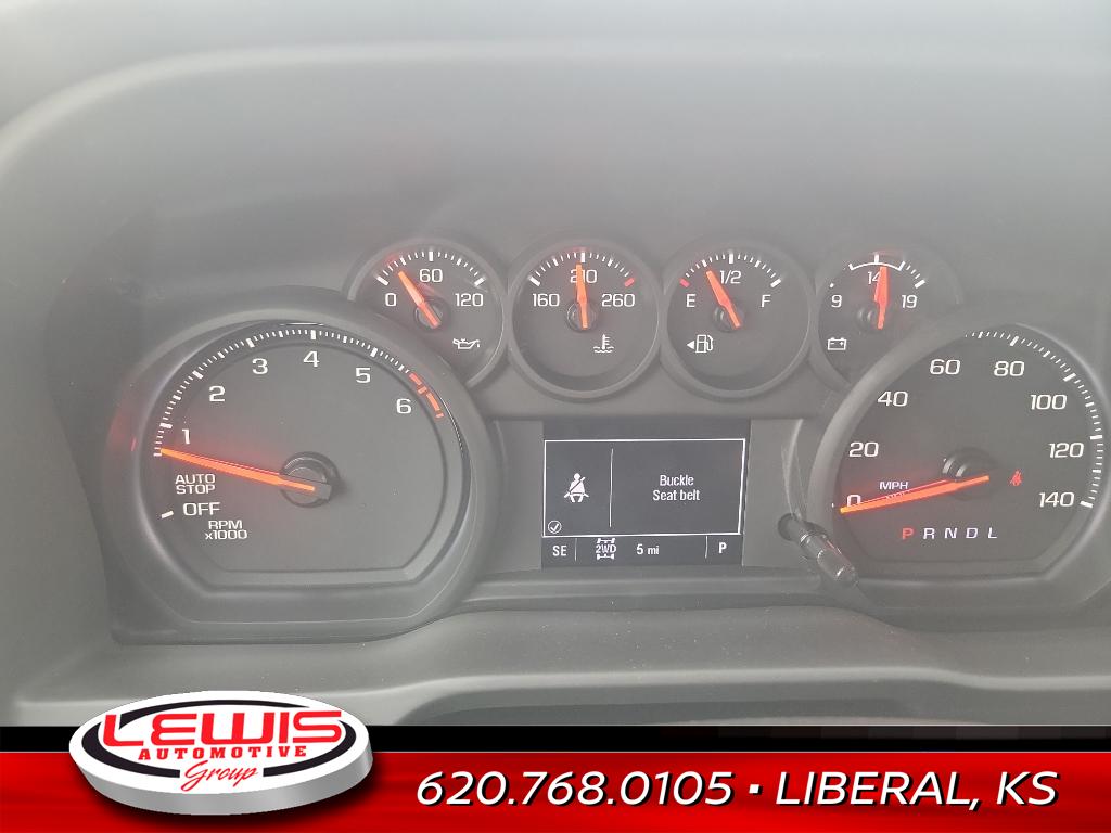 2025 Chevrolet Silverado 1500 Custom photo 3