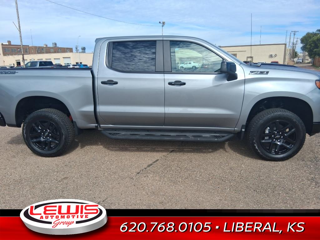 2026 Chevrolet Silverado 1500 LT Trail Boss photo 2