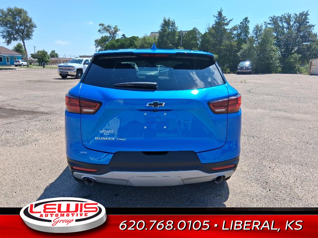 2025 Chevrolet Blazer 2LT photo 4