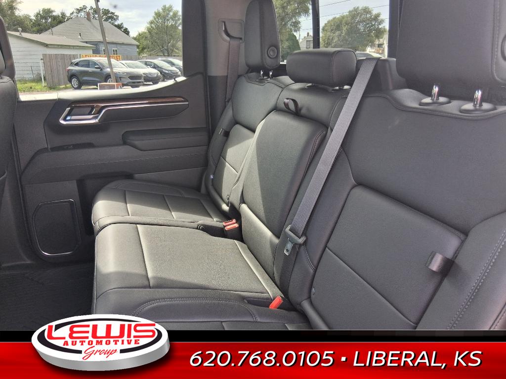 2026 Chevrolet Silverado 1500 LT Trail Boss photo 3