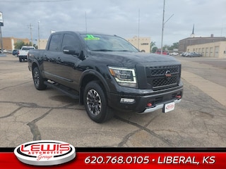 2021 Nissan Titan