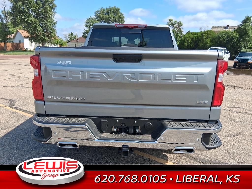 2025 Chevrolet Silverado 1500 LTZ photo 4