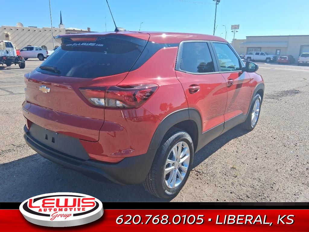 2026 Chevrolet Trailblazer LS photo 3