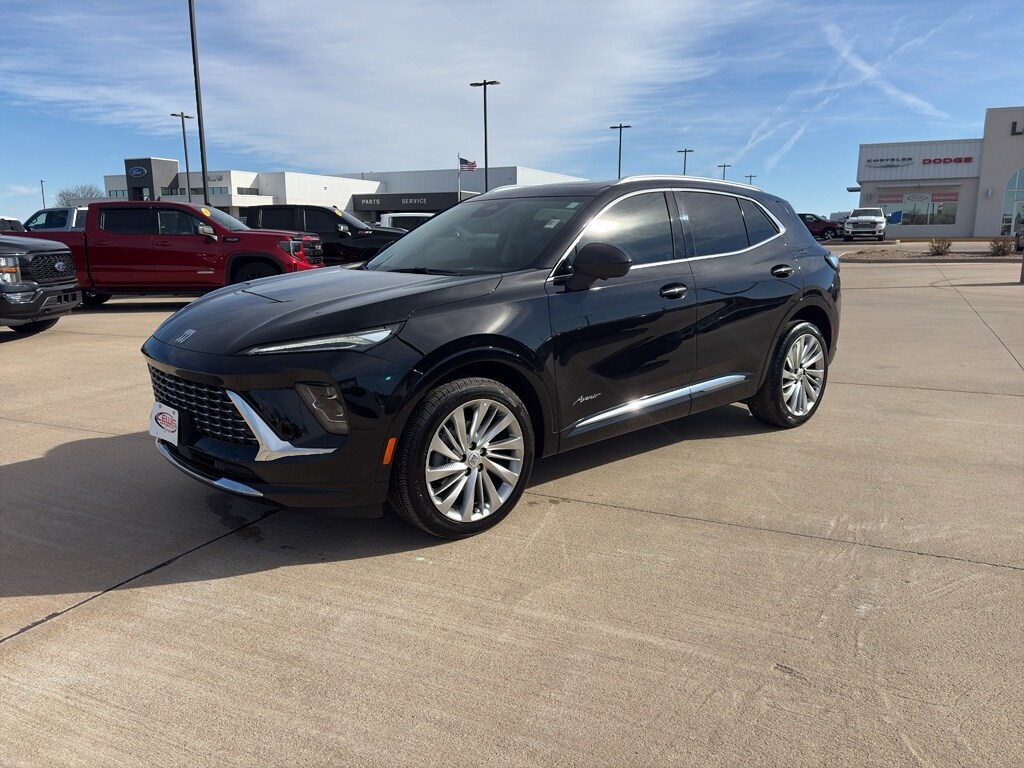 Used 2025 Buick Envision Avenir SUV