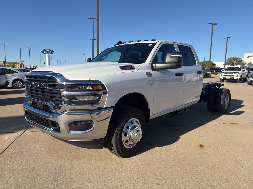 New 2026 Ram 3500 Chassis Tradesman/Big Horn Pickup