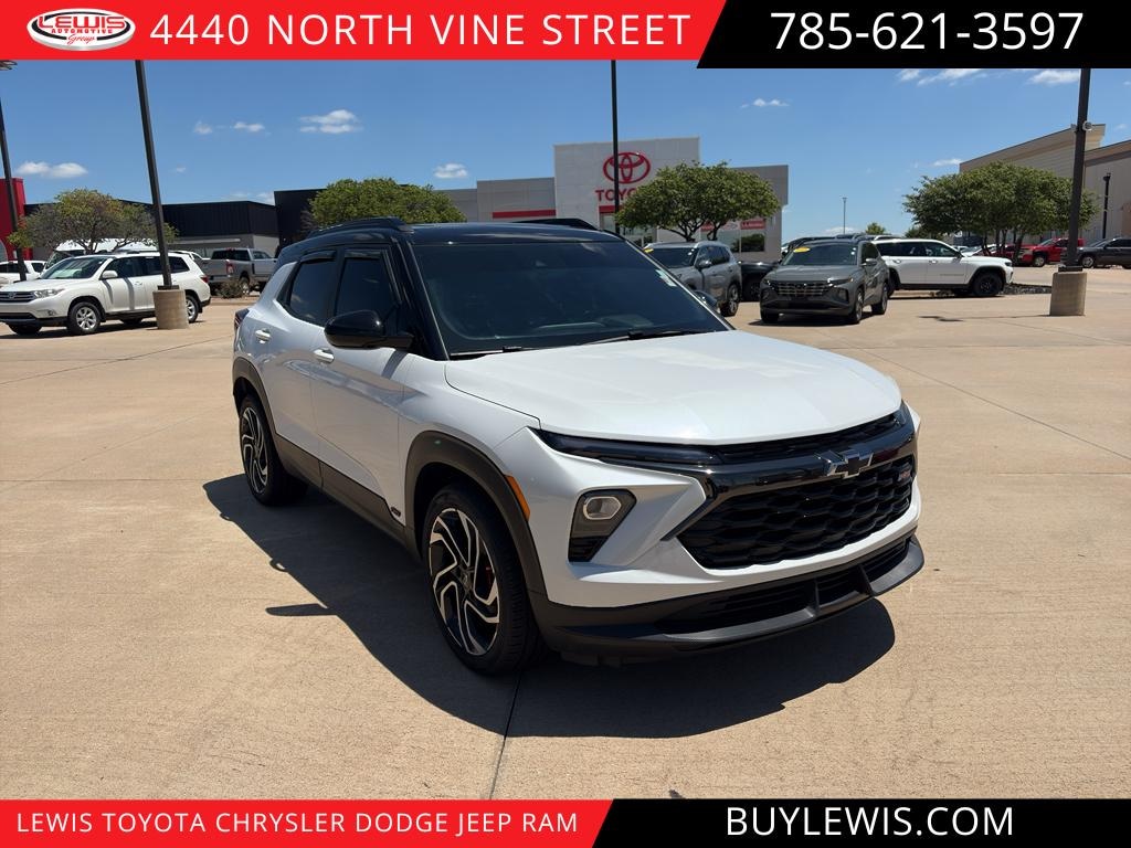 Used 2025 Chevrolet Trailblazer RS SUV