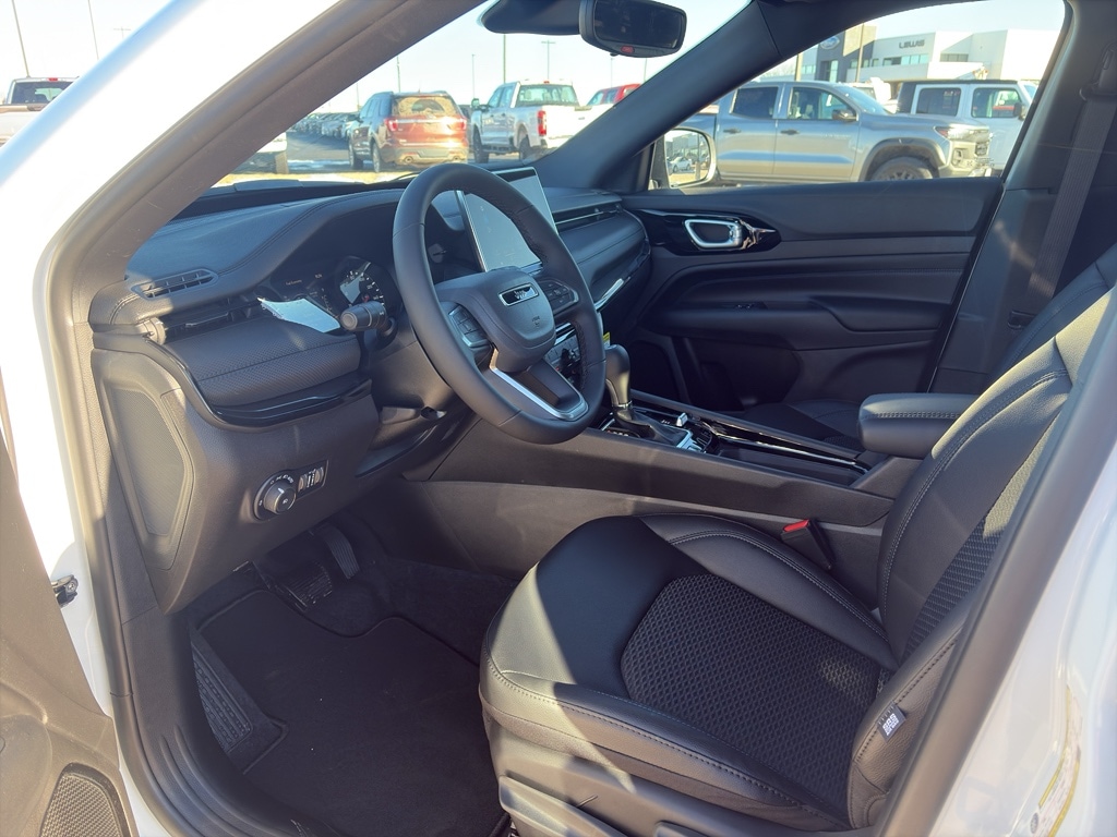 2026 Jeep Compass Latitude Altitude - Photo 9