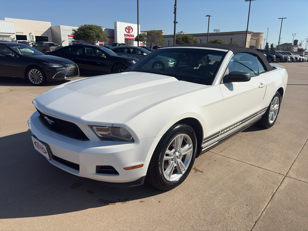 Used 2010 Ford Mustang V6 Convertible