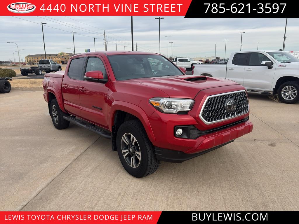 2019 Toyota Tacoma TRD Sport's photo