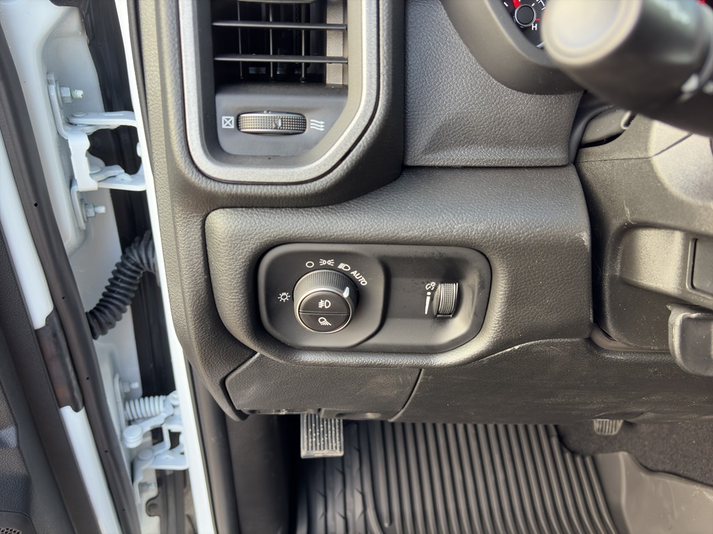 2026 RAM 2500 Tradesman - Photo 8
