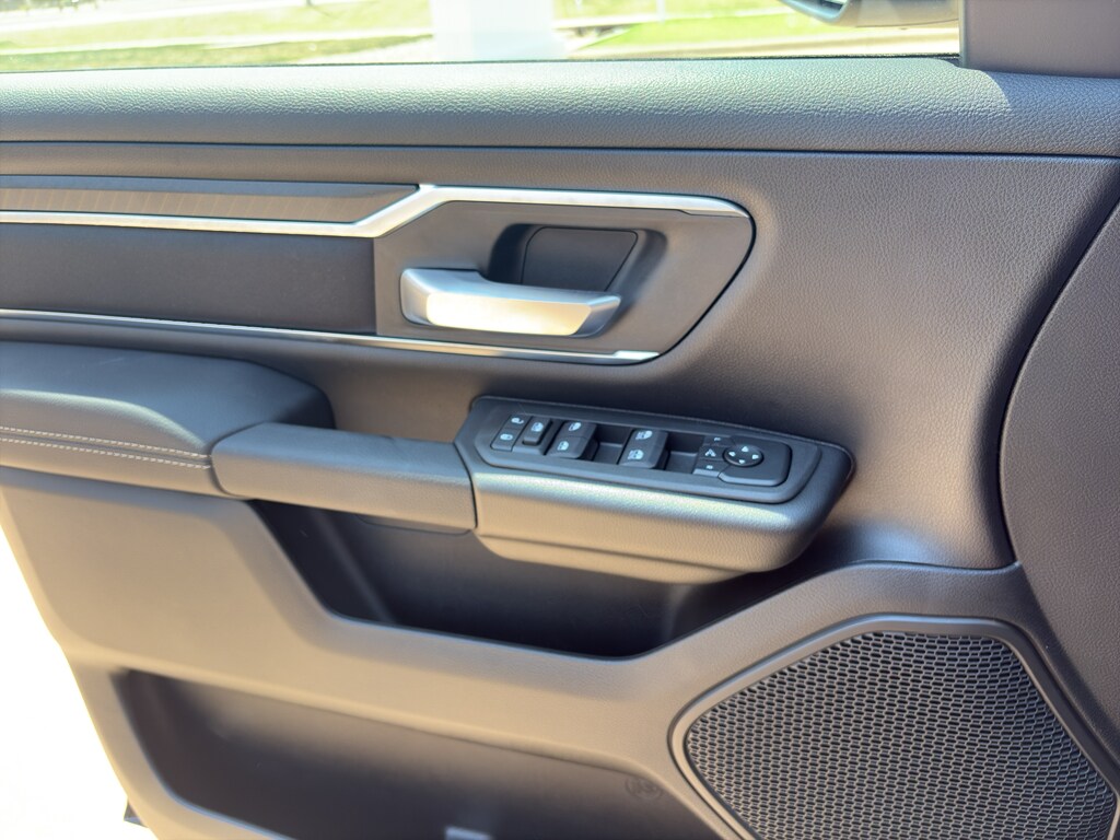 2026 RAM 1500 Big Horn/Lone Star - Photo 7
