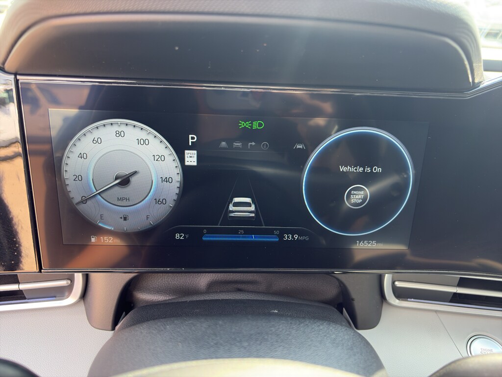 Used 2025 Hyundai Elantra Limited Sedan