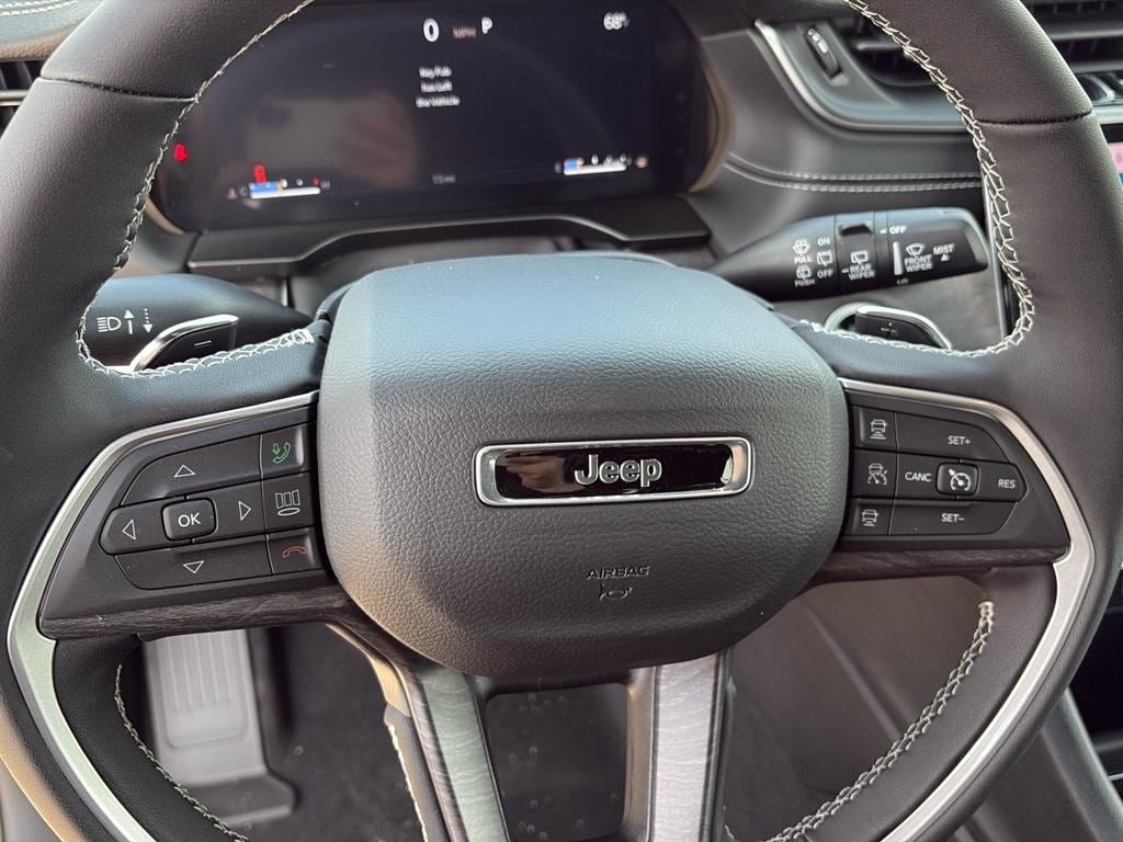 New 2025 Jeep Grand Cherokee L Limited Sport Utility