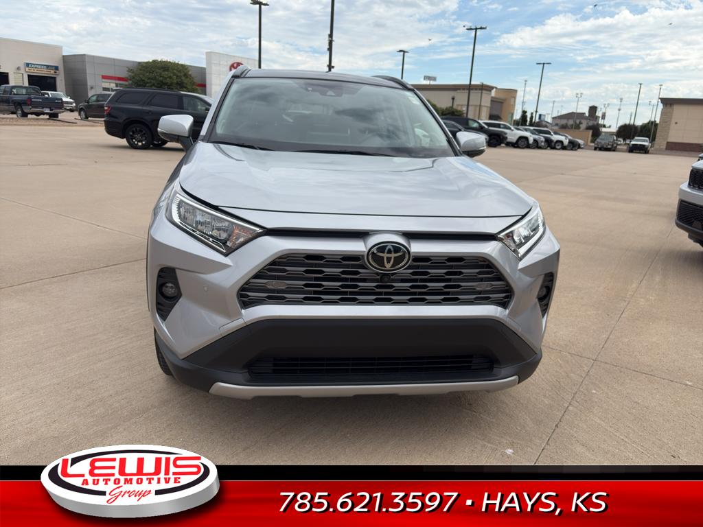 2021 Toyota RAV4 Limited photo 2