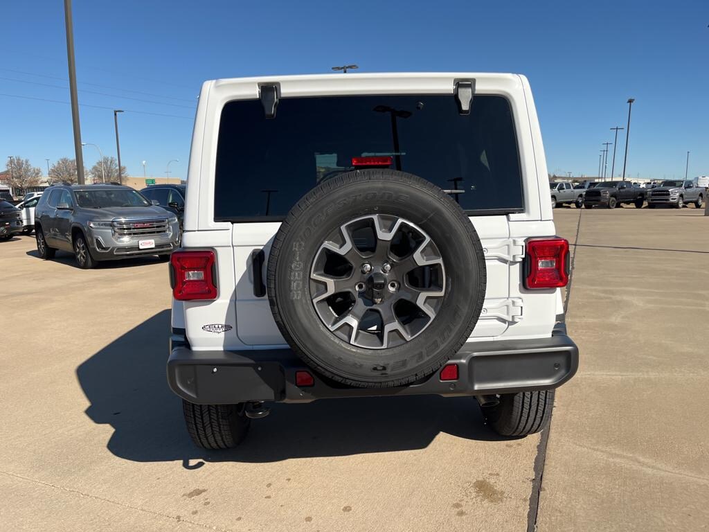 Used 2024 Jeep Wrangler Sahara SUV