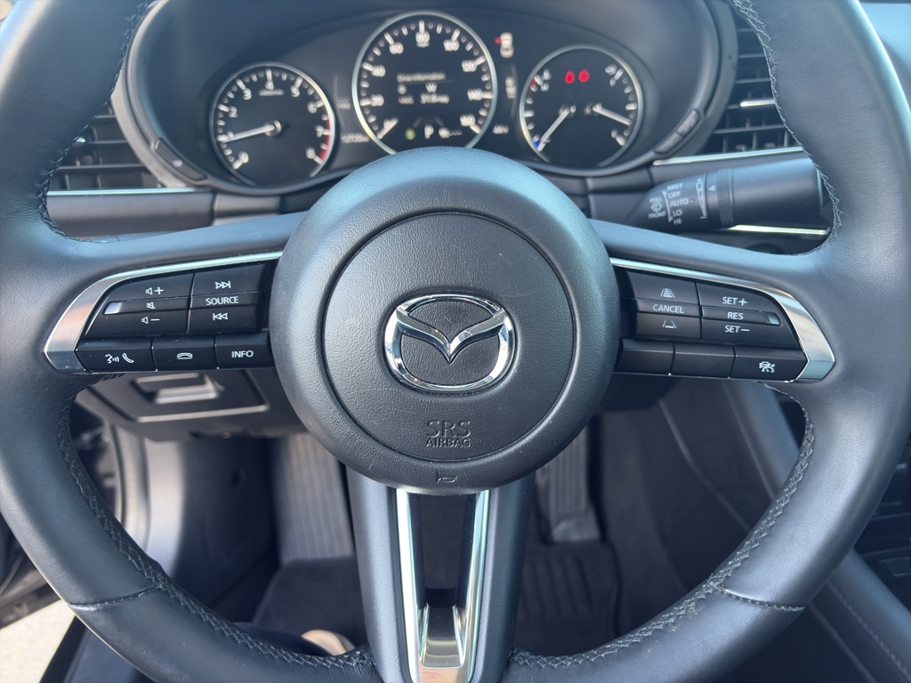 2025 Mazda Mazda3 2.5 s Preferred photo 4