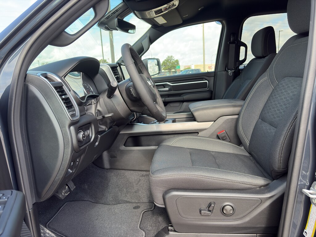 2026 RAM 1500 Big Horn/Lone Star - Photo 9