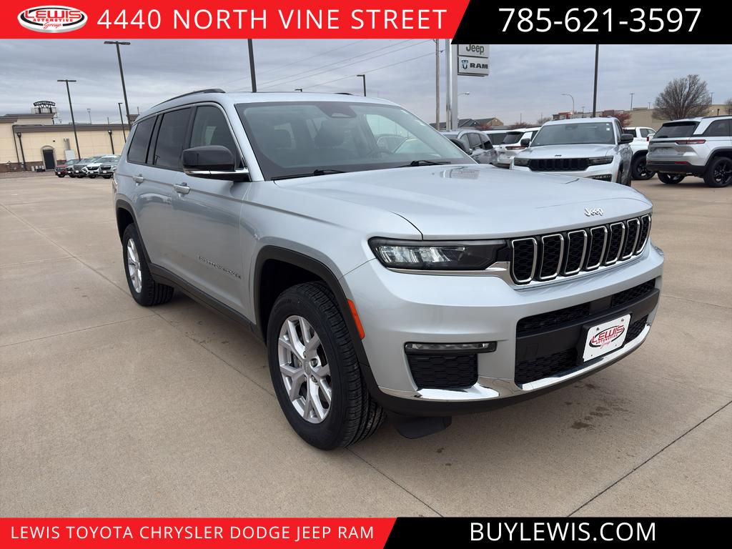 2022 Jeep Grand Cherokee L Limited's photo