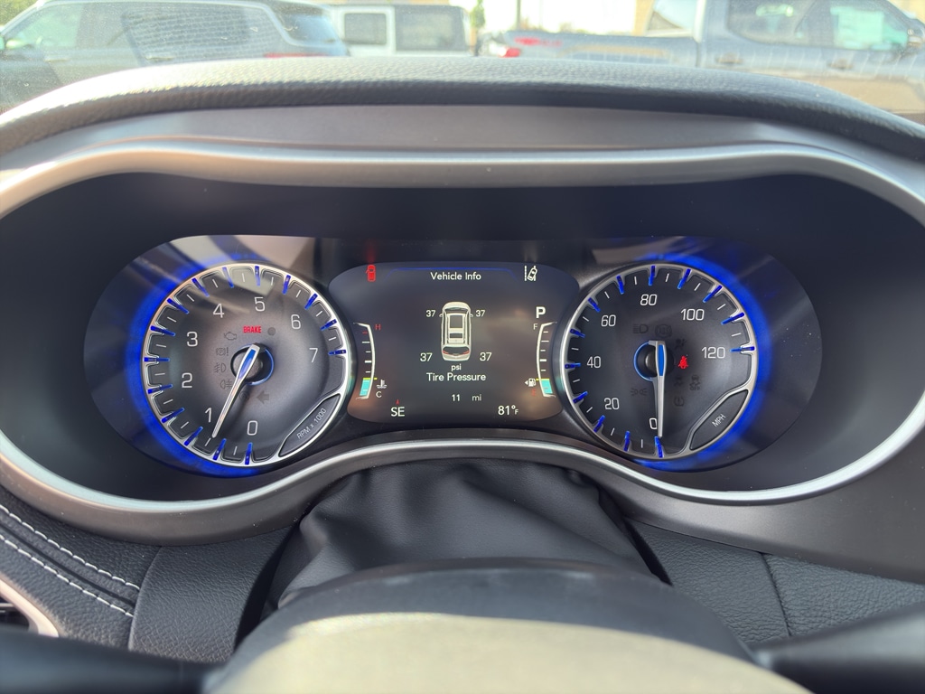 New 2025 Chrysler Pacifica Select Passenger Van