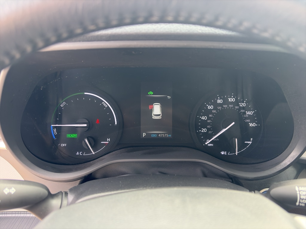 Used 2022 Toyota Sienna XLE Van Passenger Van