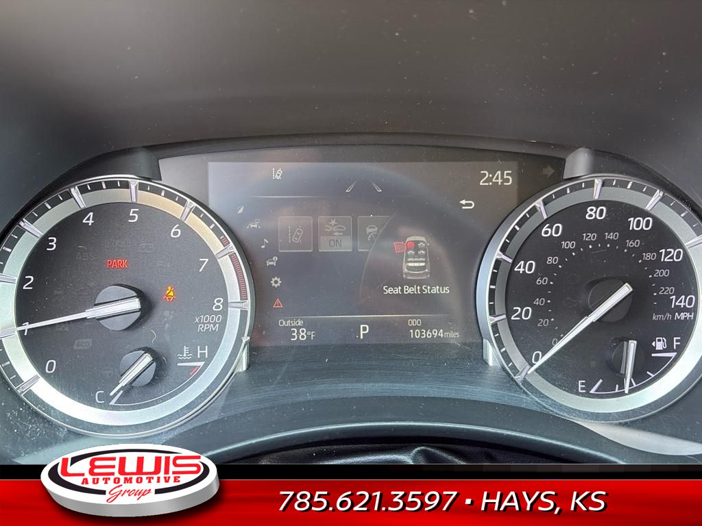 2022 Toyota Highlander Limited photo 2