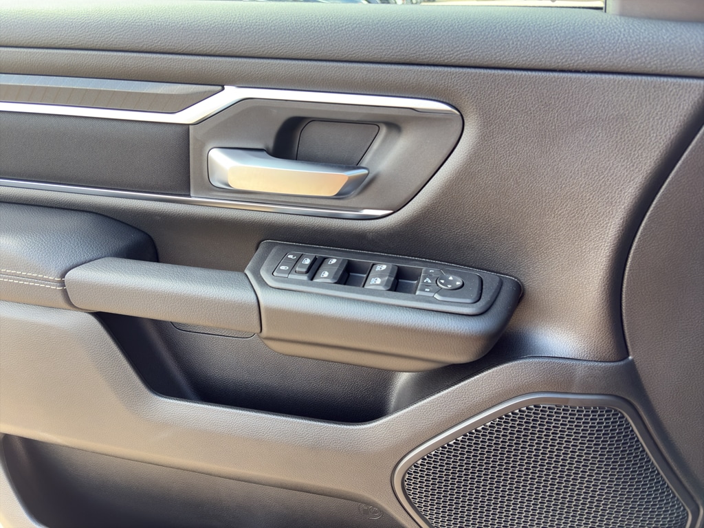 2026 RAM 1500 Big Horn/Lone Star - Photo 7