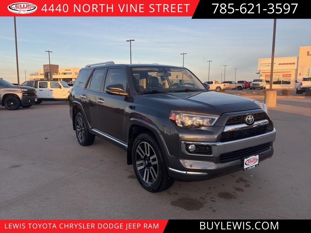 2017 Toyota 4Runner Limited's photo