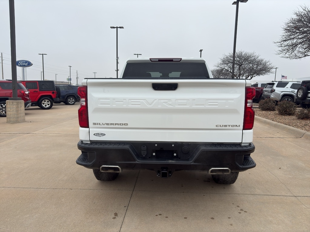 Used 2023 Chevrolet Silverado Custom Trail Boss Truck Crew Cab