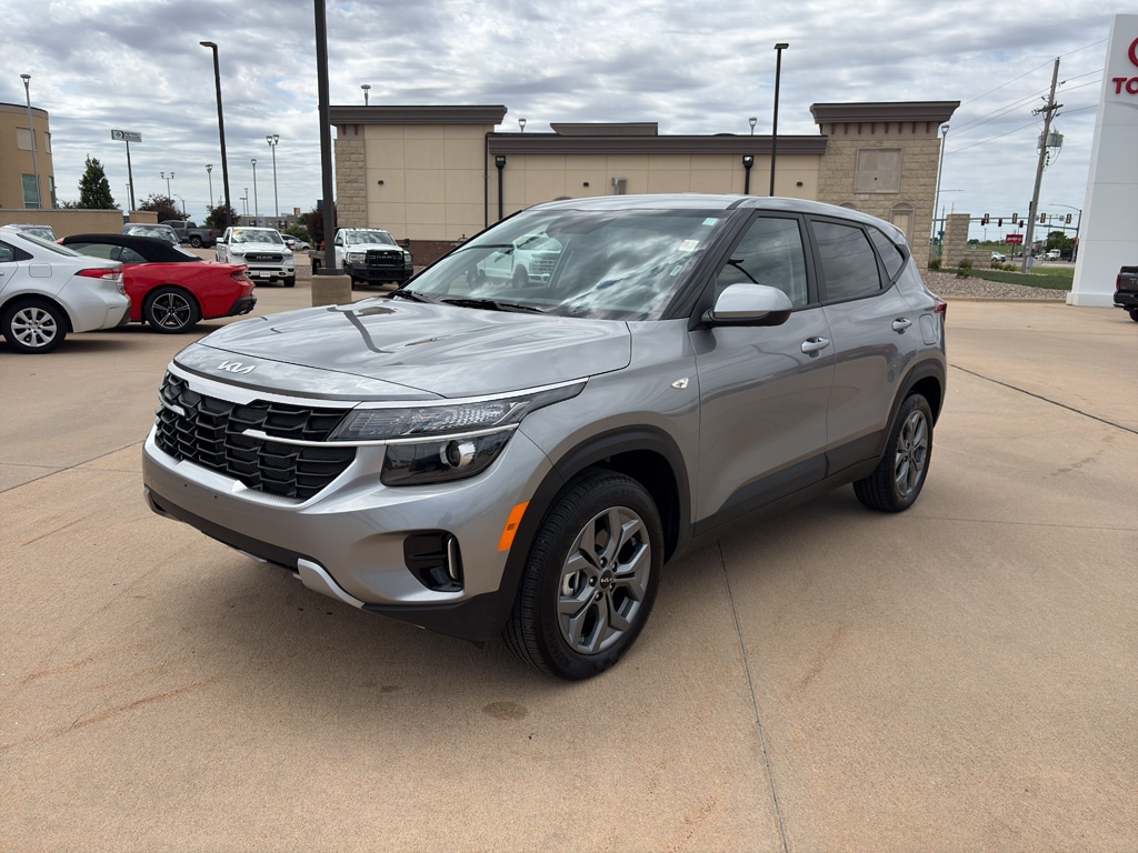 Used 2026 Kia Seltos LX SUV
