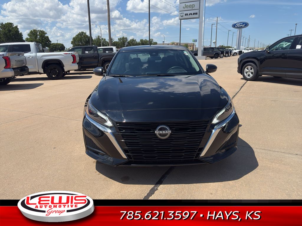 Used 2024 Nissan Altima S with VIN 1N4BL4BV8RN364933 for sale in Hays, KS