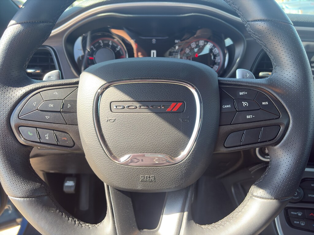 2022 Dodge Challenger R/T photo 4