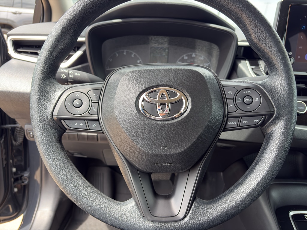 Used 2025 Toyota Corolla LE Sedan