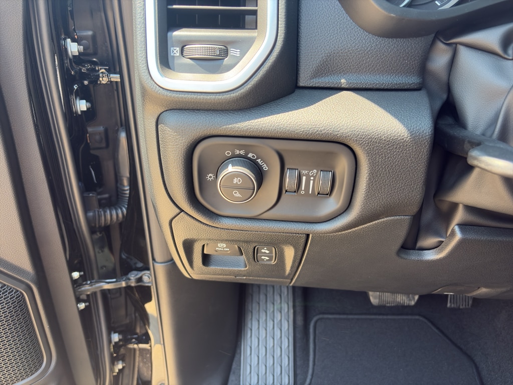 2026 RAM 1500 Big Horn/Lone Star - Photo 8