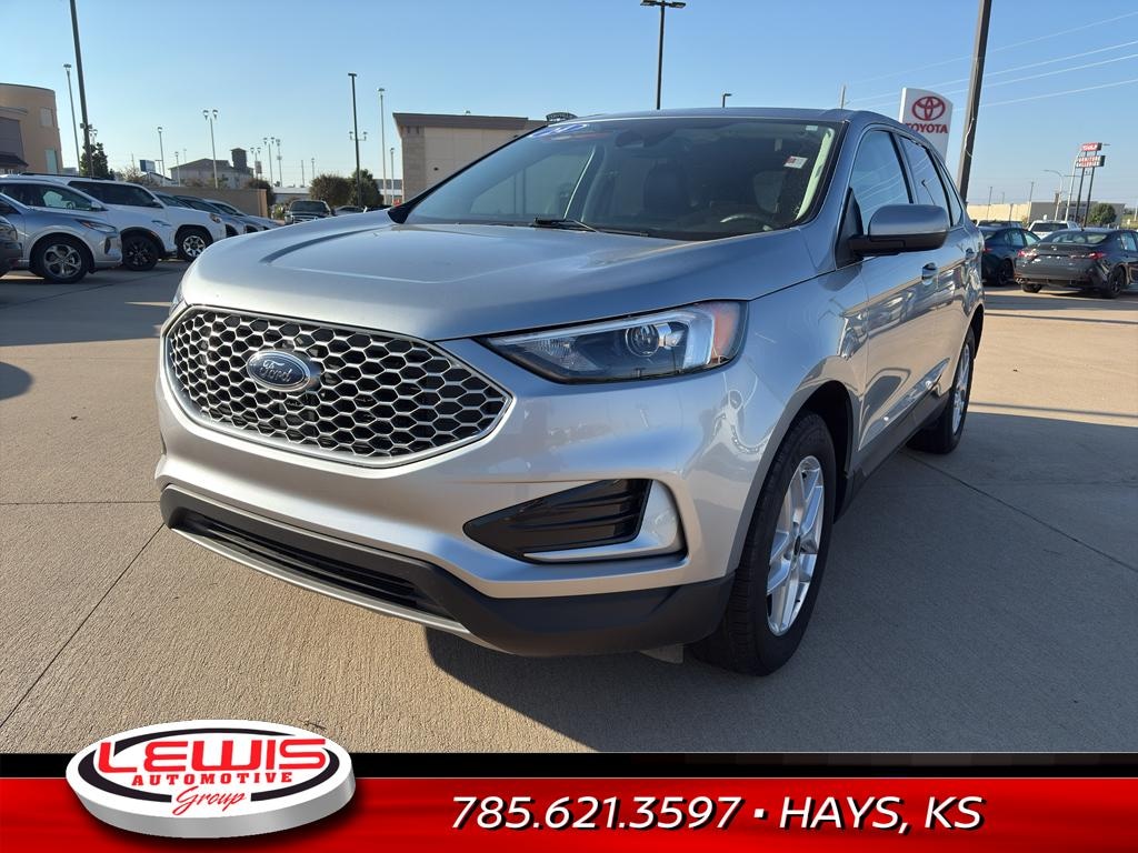 Used 2024 Ford Edge SEL SUV