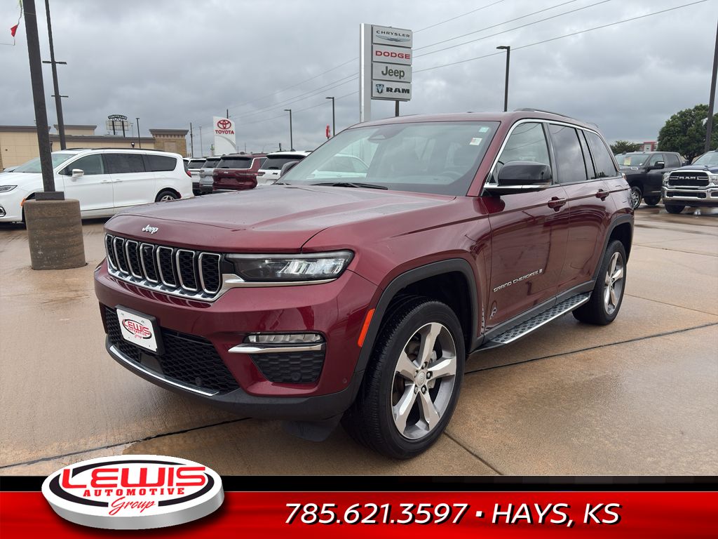 Used 2022 Jeep Grand Cherokee Limited with VIN 1C4RJHBG8N8583049 for sale in Hays, KS