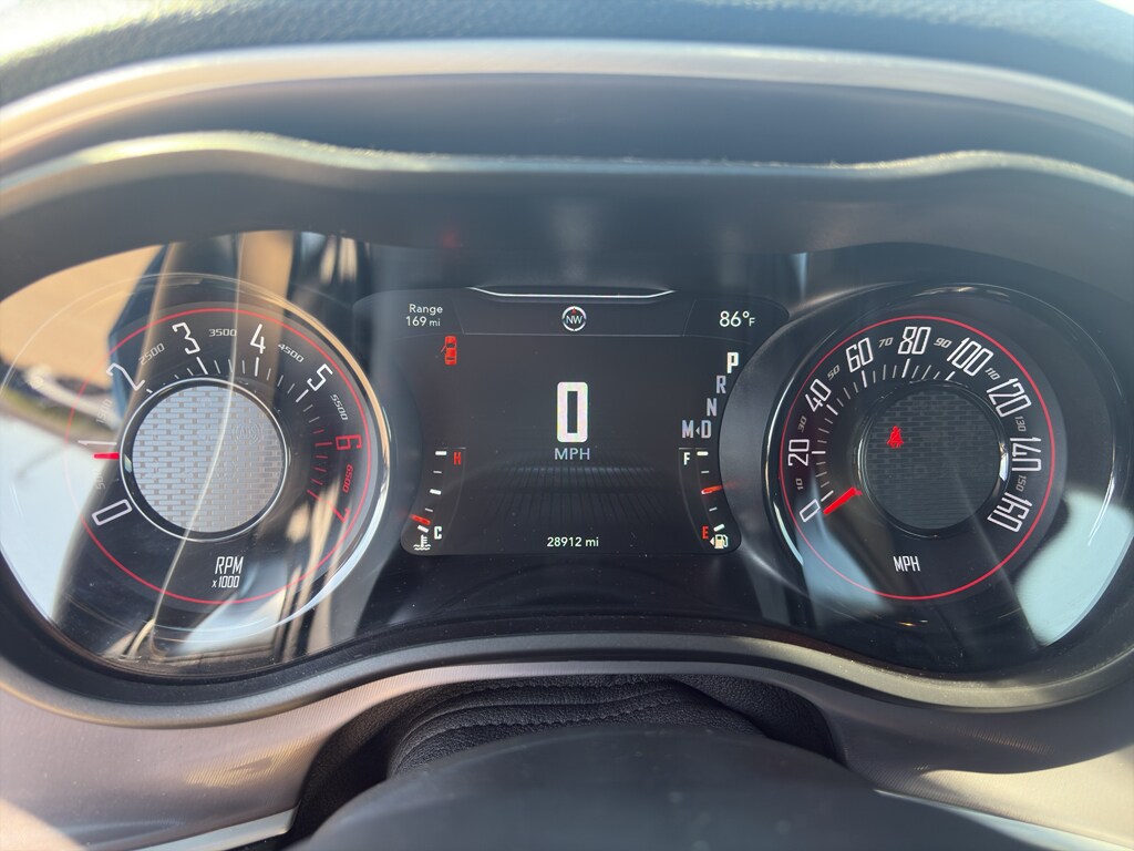 2022 Dodge Challenger R/T photo 3