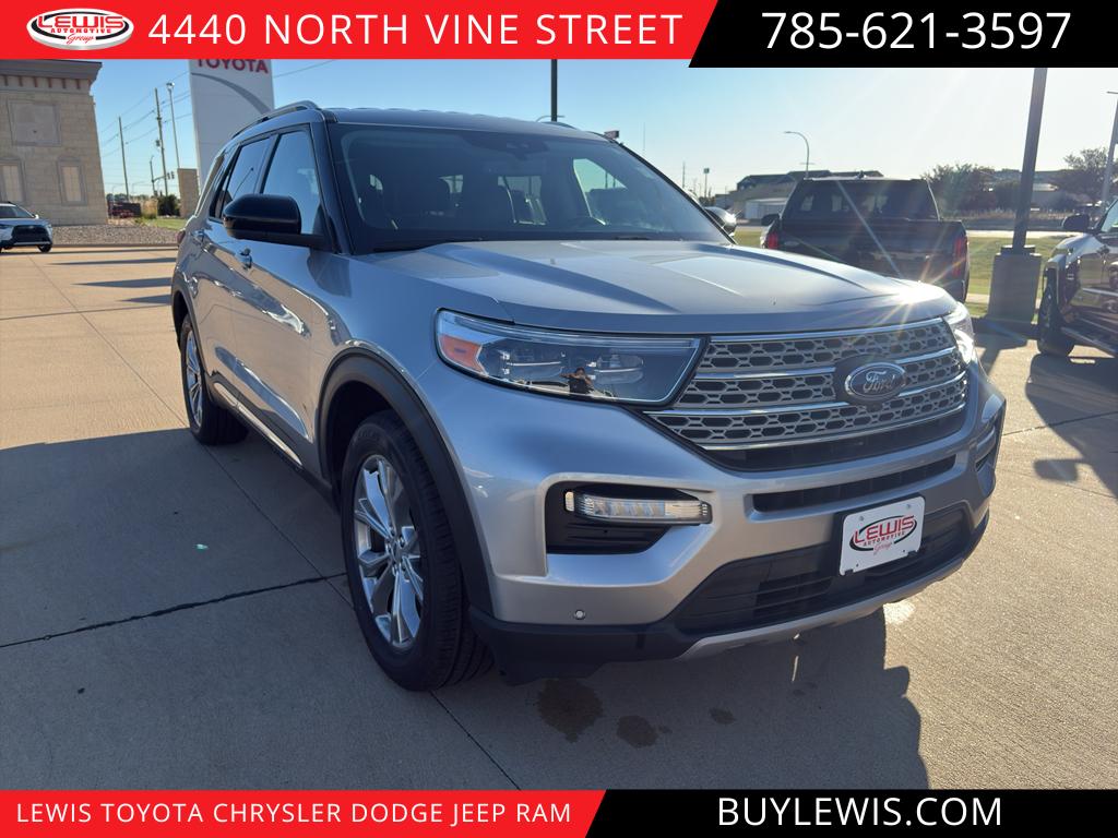 2023 Ford Explorer SUV 