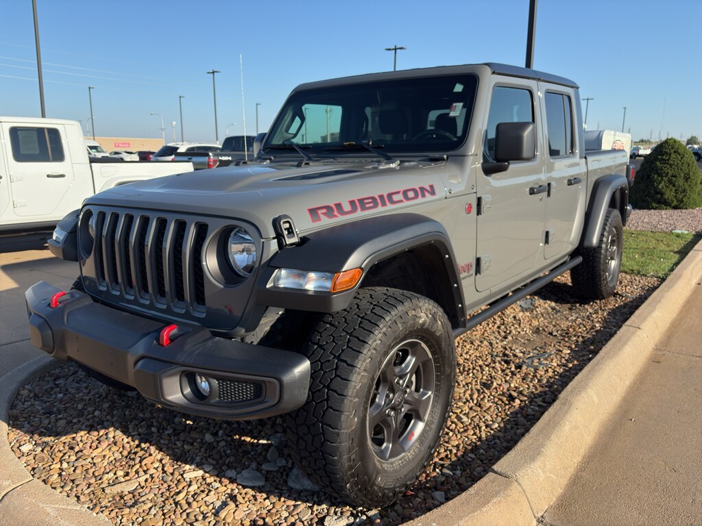 2021 Jeep Gladiator Rubicon photo 2